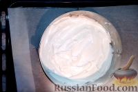 Фото приготовления рецепта: Торт "Павлова" - шаг №4
