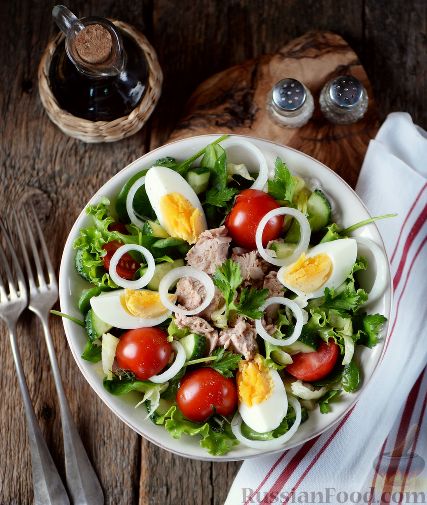 Весенний салат с тунцом – самый вкусный классический рецепт