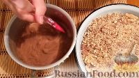 Фото приготовления рецепта: Шоколадная колбаса из печенья - шаг №4