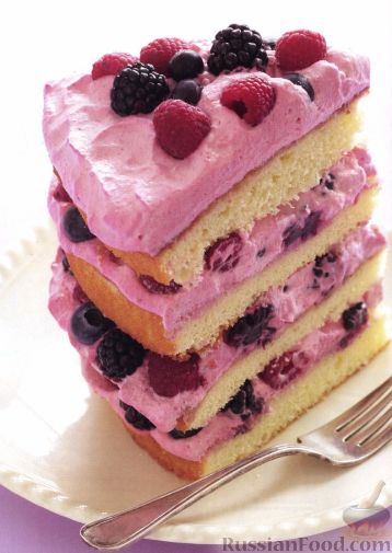 Рецепт Ванильный торт со взбитыми сливками и свежими ягодами