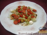 Фото к рецепту: Салат с поджаренными помидорами