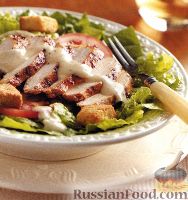 Фото к рецепту: Салат «Цезарь» с куриным мясом
