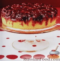 Фото к рецепту: «Перевернутый» пирог с клюквой