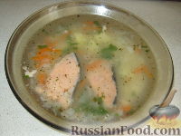 Фото приготовления рецепта: Суп из семги - шаг №6