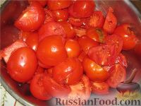 Фото приготовления рецепта: Баклажаны консервированные с перцем и помидорами - шаг №2