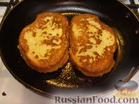 Фото приготовления рецепта: Закусочные гренки к завтраку - шаг №5