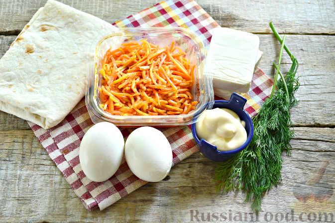 Рулет из лаваша с огурцом и морковкой по-корейски — пошаговый рецепт с фото