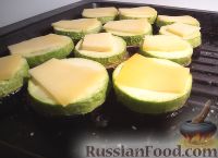 Фото приготовления рецепта: Запеченные баклажаны и кабачки, с помидорами и сыром - шаг №7