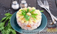 Фото к рецепту: Мясной салат с ананасами и грибами