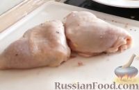Фото приготовления рецепта: Куриные окорочка, фаршированные ветчиной и сыром - шаг №8