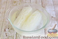 Фото приготовления рецепта: Фунчоза с баклажанами - шаг №6