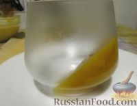 Фото приготовления рецепта: Диетическая персиковая панна-котта - шаг №8