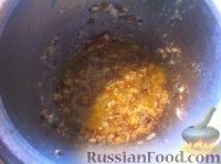 Фото приготовления рецепта: Овощной салат с сыром и ореховой заправкой - шаг №2