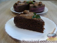 Фото к рецепту: Шоколадный пирог с фруктовой пропиткой (в мультиварке)