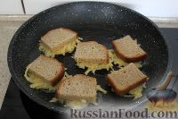 Фото приготовления рецепта: Бутерброды с картошкой - шаг №7
