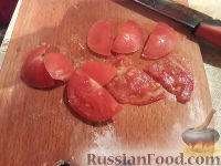 Фото приготовления рецепта: Куриное филе в соево-томатном маринаде, жаренное с цветной капустой - шаг №2