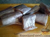 Фото приготовления рецепта: Сочная жареная рыба в панировке - шаг №1