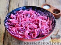 Фото приготовления рецепта: Скандинавский свекольный салат с сельдью - шаг №8