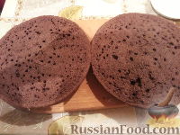 Фото приготовления рецепта: Шоколадный торт  в мультиварке - шаг №12