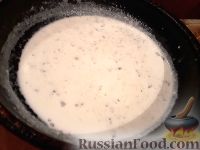 Фото приготовления рецепта: Паста в сливочно-сырном соусе - шаг №5
