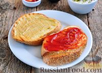Фото приготовления рецепта: Порилайнен (финский бутерброд с вареной колбасой) - шаг №5