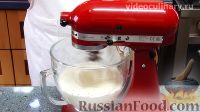 Фото приготовления рецепта: Домашнее ванильное мороженое (парфе) - шаг №7