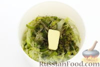 Фото приготовления рецепта: Колканнон (ирландское картофельно-капустное пюре) - шаг №4