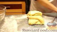 Фото приготовления рецепта: Домашний сдобный хлеб "Хала" - шаг №5