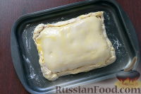 Фото приготовления рецепта: Картофельно-мясной пирог из слоеного теста - шаг №7