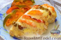 Фото к рецепту: Куриное филе, запеченное с помидорами и болгарским перцем