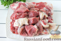 Фото приготовления рецепта: Пиева (узбекский луковый суп) - шаг №2