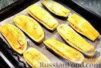 Фото приготовления рецепта: Фаршированные баклажаны, запеченные в духовке - шаг №7