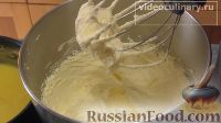 Фото приготовления рецепта: Киевский торт - шаг №12