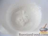 Фото приготовления рецепта: Кокосовое печенье (без муки) - шаг №2