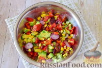 Фото приготовления рецепта: Мексиканский овощной салат - шаг №6