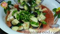 Фото приготовления рецепта: Баклажаны в томатной заливке (на зиму) - шаг №2