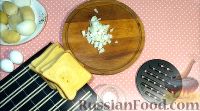 Фото приготовления рецепта: Ленивые пирожки из хлеба - шаг №2
