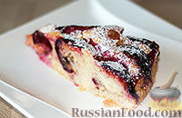 Фото приготовления рецепта: Бретонский пирог со сливами - шаг №10