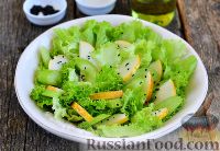 Фото приготовления рецепта: Салат с сельдереем и грушей - шаг №8