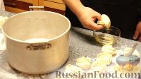 Фото приготовления рецепта: Манты с мясом и картофелем - шаг №12
