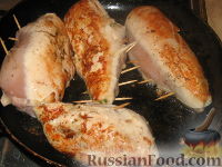 Фото приготовления рецепта: Куриные грудки с финиками - шаг №4
