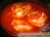 Фото приготовления рецепта: Курица в пиве - шаг №5