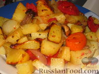 Фото к рецепту: Картофель с овощами в рукаве