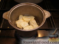 Фото приготовления рецепта: Домашние чипсы - шаг №4