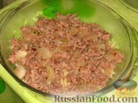 Фото приготовления рецепта: Запеканка с макаронами и мясом - шаг №9