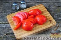 Фото приготовления рецепта: Салат из баклажанов, помидоров и перца - шаг №9