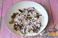 Фото приготовления рецепта: Голубцы с грибами и рисом - шаг №5