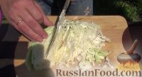 Фото приготовления рецепта: Солянка с мясом и капустой (в казане) - шаг №1