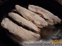 Фото приготовления рецепта: Одесская рыбка "Цаца" (жареная мойва) - шаг №6