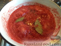 Фото приготовления рецепта: Жареные баклажаны в томате - шаг №5